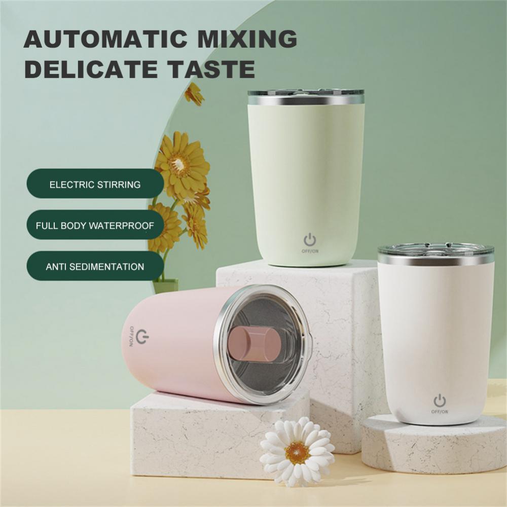 Automatic self-stirring mug in moon white color