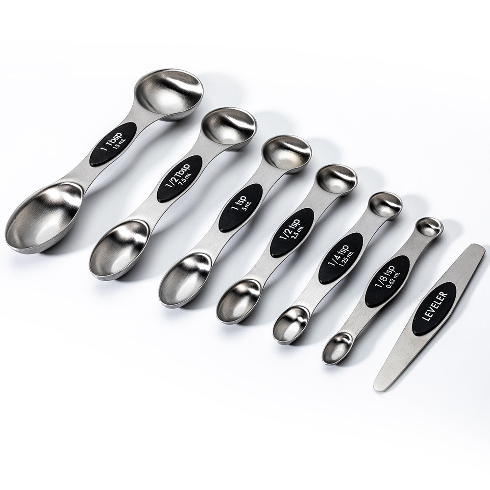 Double-head measuring spoons used for baking prep